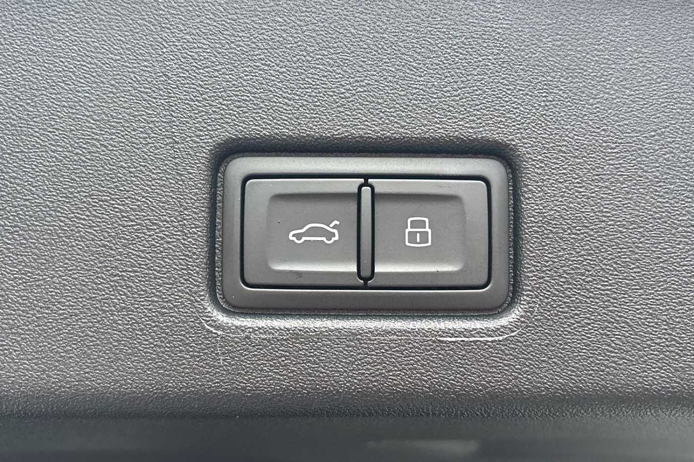 Used Audi Q4 e-tron 2025 for sale - 77177456: Photo 13