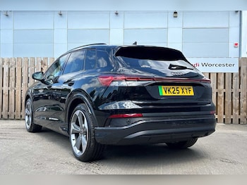 Used Audi Q4 e-tron 2025 for sale - 76111015: Photo 3