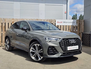 Used Audi Q3 2023 for sale - 74991536: Photo
