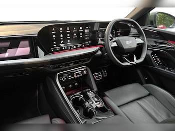 Used Audi Q5 2025 for sale - 76486648: Photo