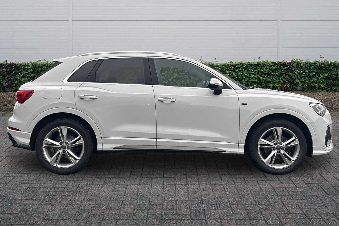 Used Audi Q3 2020 for sale - 77697805: Photo 4