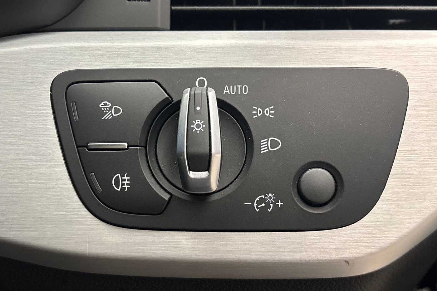 Used Audi A4 2022 for sale - 77177494: Photo 32