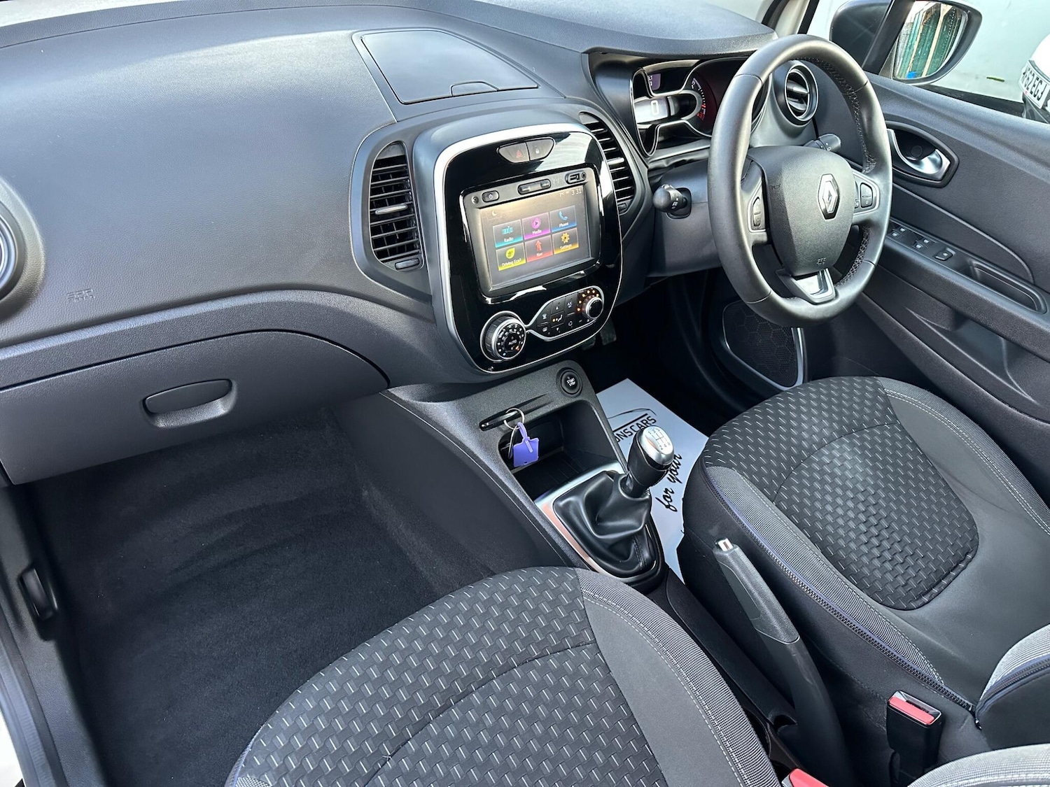 Used Renault Captur 2018 for sale - 76765877: Photo 12