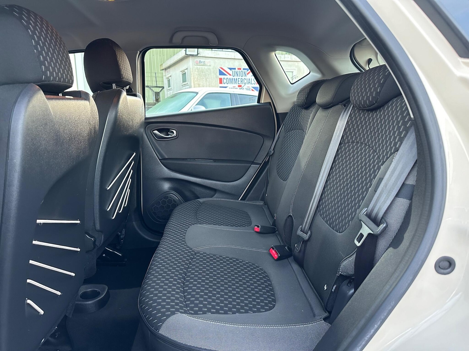 Used Renault Captur 2018 for sale - 76765877: Photo 13