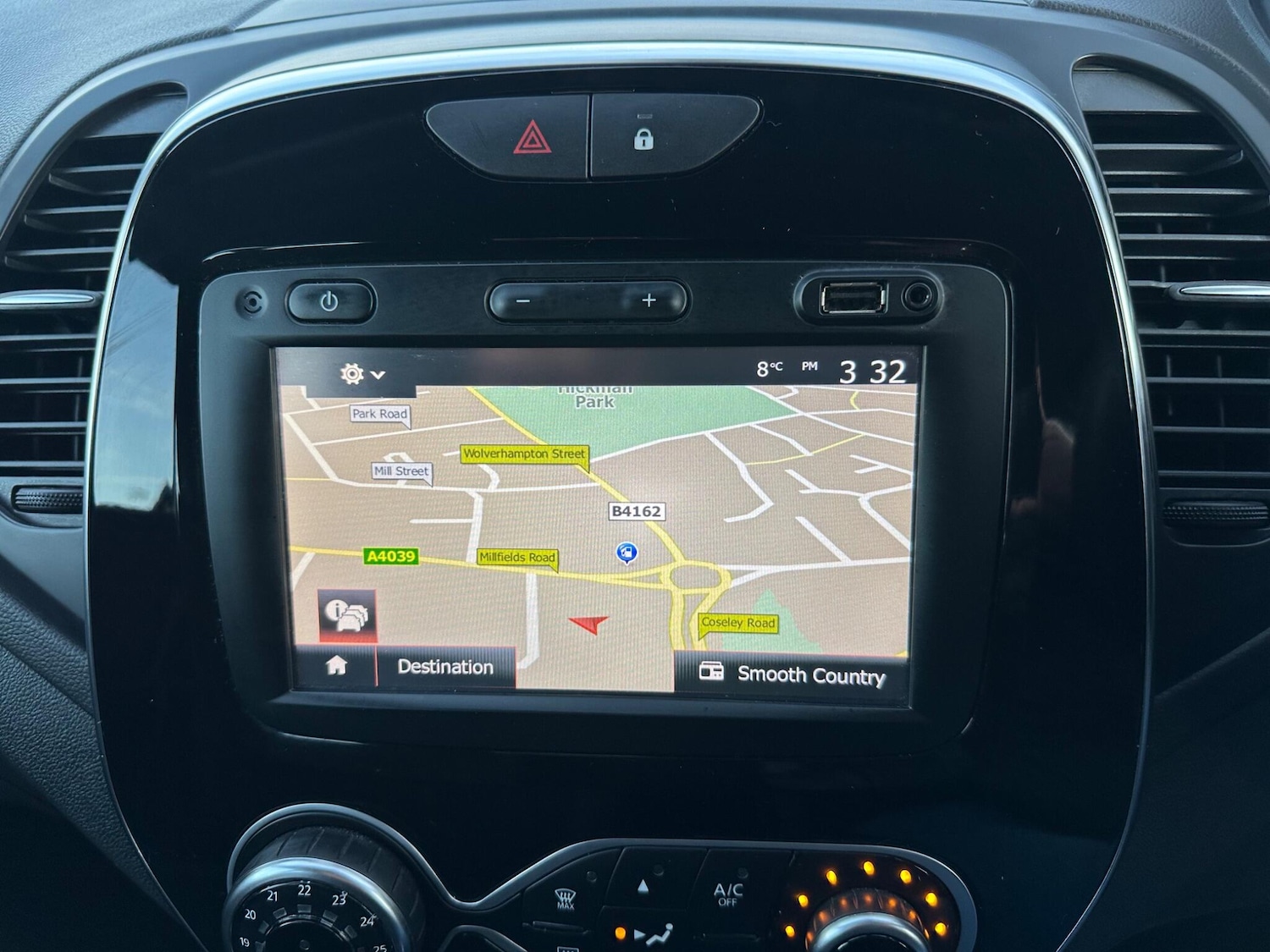 Used Renault Captur 2018 for sale - 76765877: Photo 23