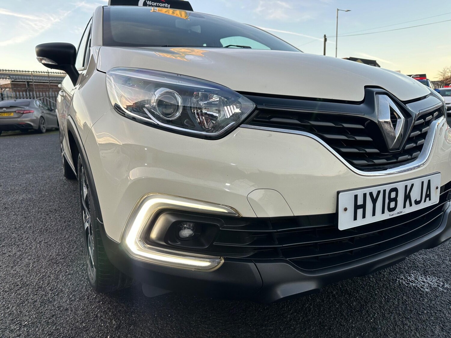 Used Renault Captur 2018 for sale - 76765877: Photo 31