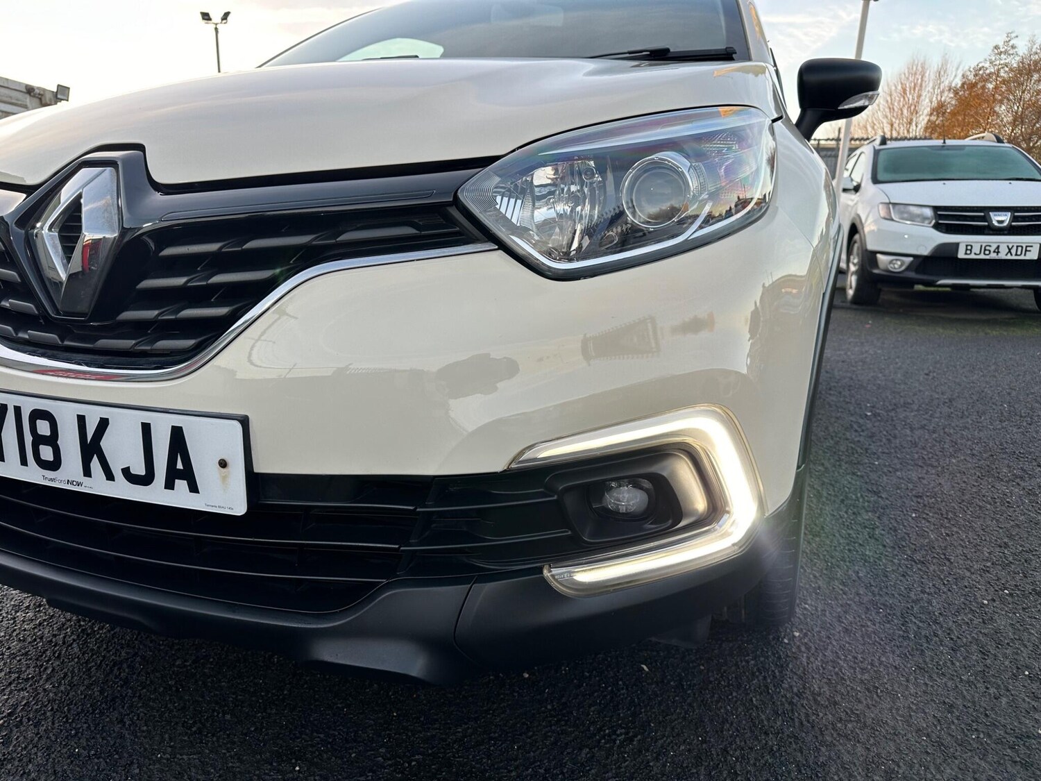Used Renault Captur 2018 for sale - 76765877: Photo 32