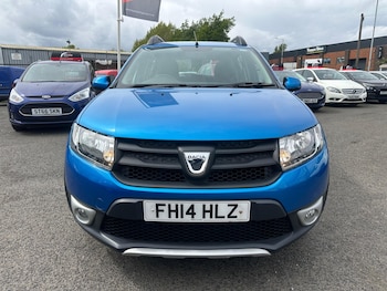 Used Dacia Sandero Stepway 2014 for sale - 78609576: Photo
