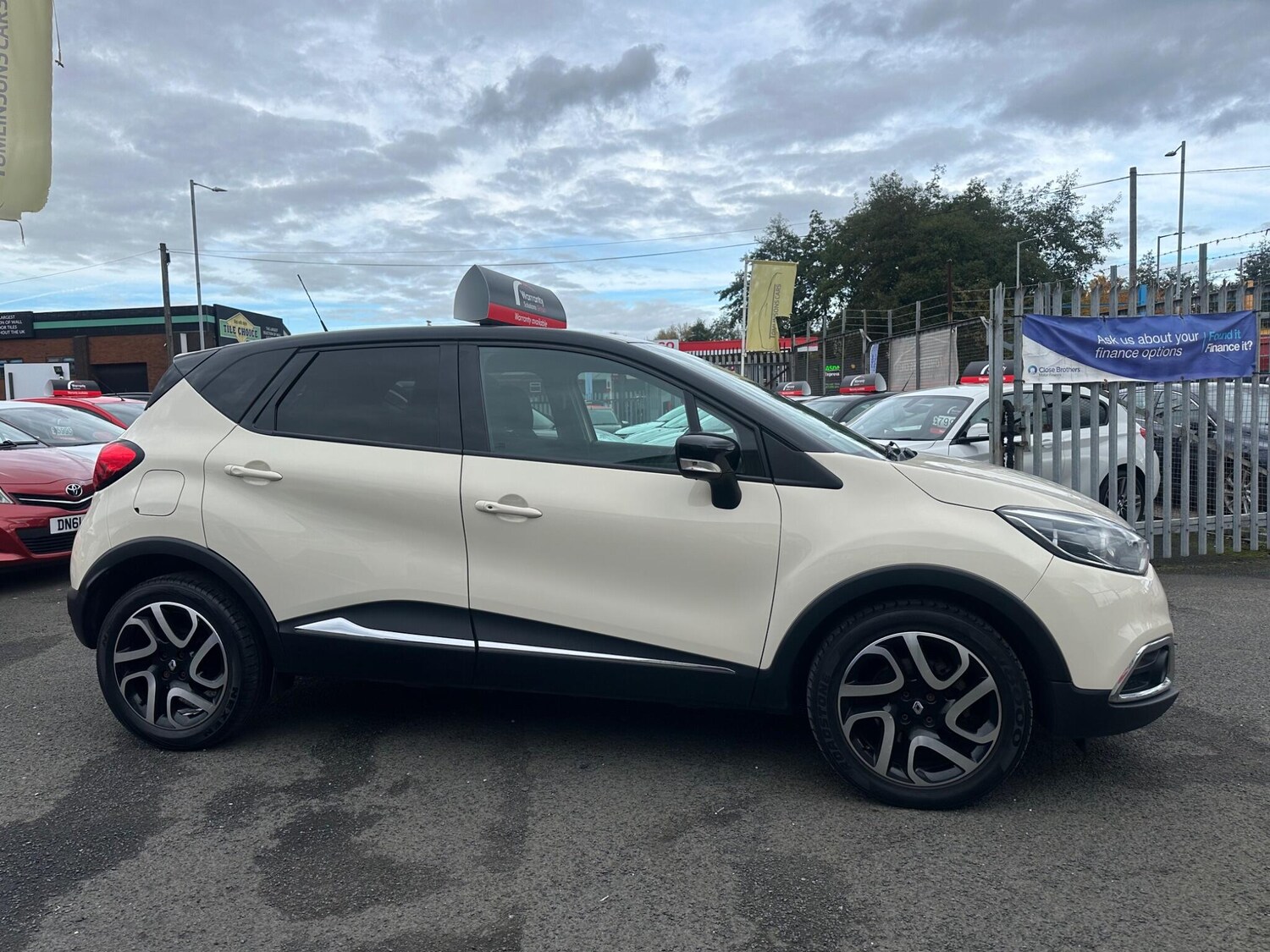Used Renault Captur 2016 for sale - 76348731: Photo 11