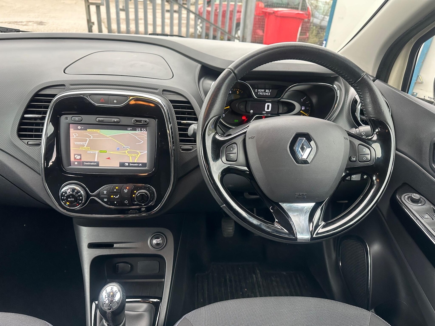 Used Renault Captur 2016 for sale - 76348731: Photo 12