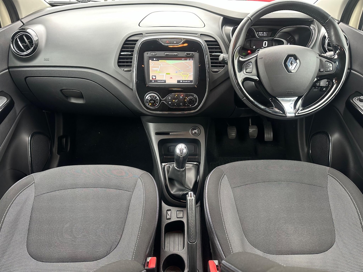 Used Renault Captur 2016 for sale - 76348731: Photo 3