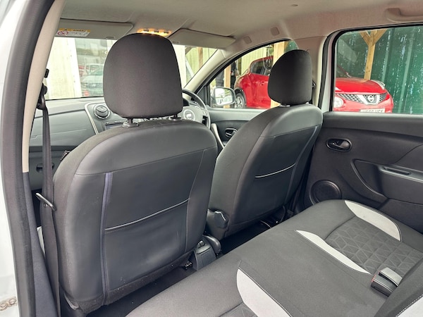 Used Dacia Sandero Stepway 2014 for sale - 76215306: Photo 15