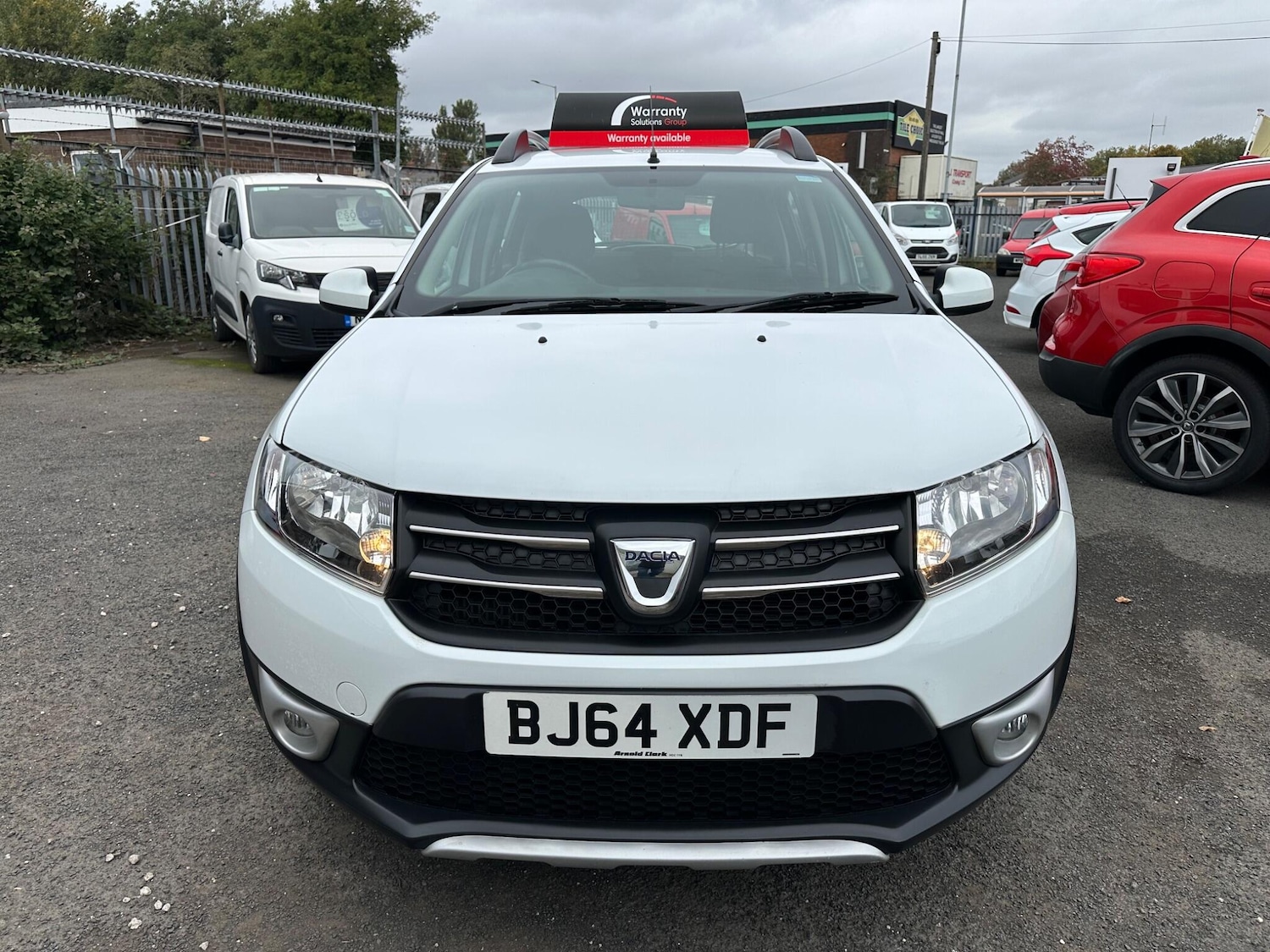 Used Dacia Sandero Stepway 2014 for sale - 76215306: Photo 2