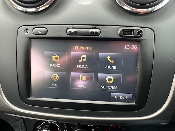 Used Dacia Sandero Stepway 2014 for sale - 76215306: Photo 23