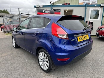 Used Ford Fiesta 2015 for sale - 79830851: Photo