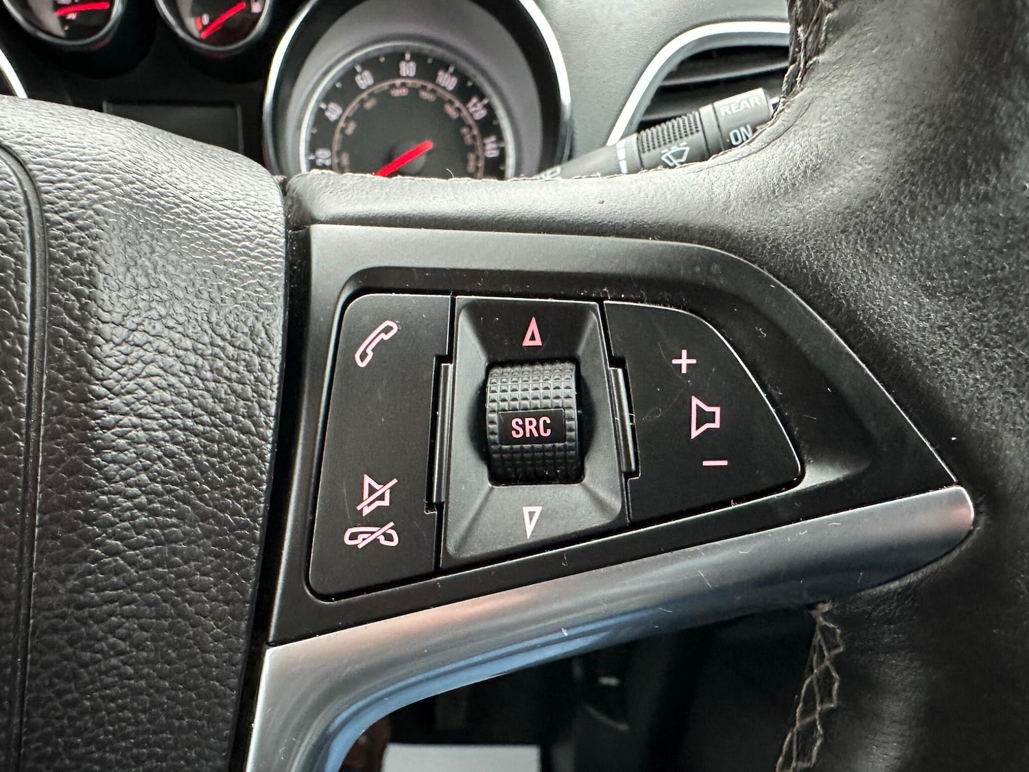 Used Vauxhall Mokka 2015 for sale - 76839308: Photo 16