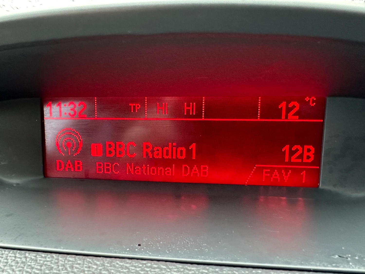 Used Vauxhall Mokka 2015 for sale - 76839308: Photo 31