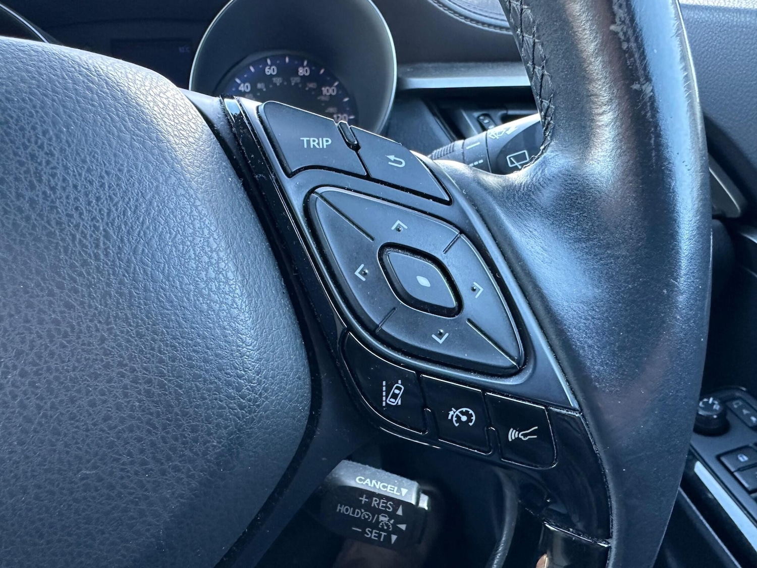 Used Toyota C-HR 2018 for sale - 76866116: Photo 15