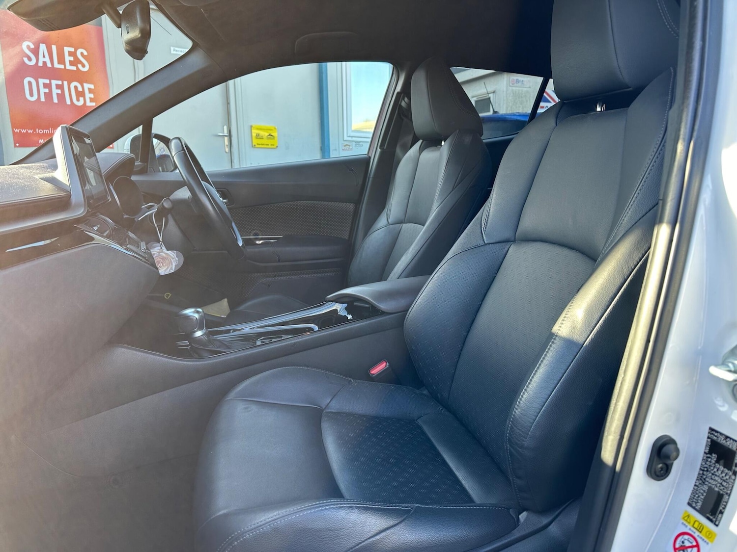 Used Toyota C-HR 2018 for sale - 76866116: Photo 28