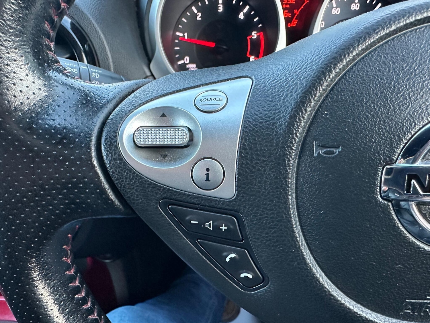 Used Nissan Juke 2014 for sale - 77016235: Photo 15