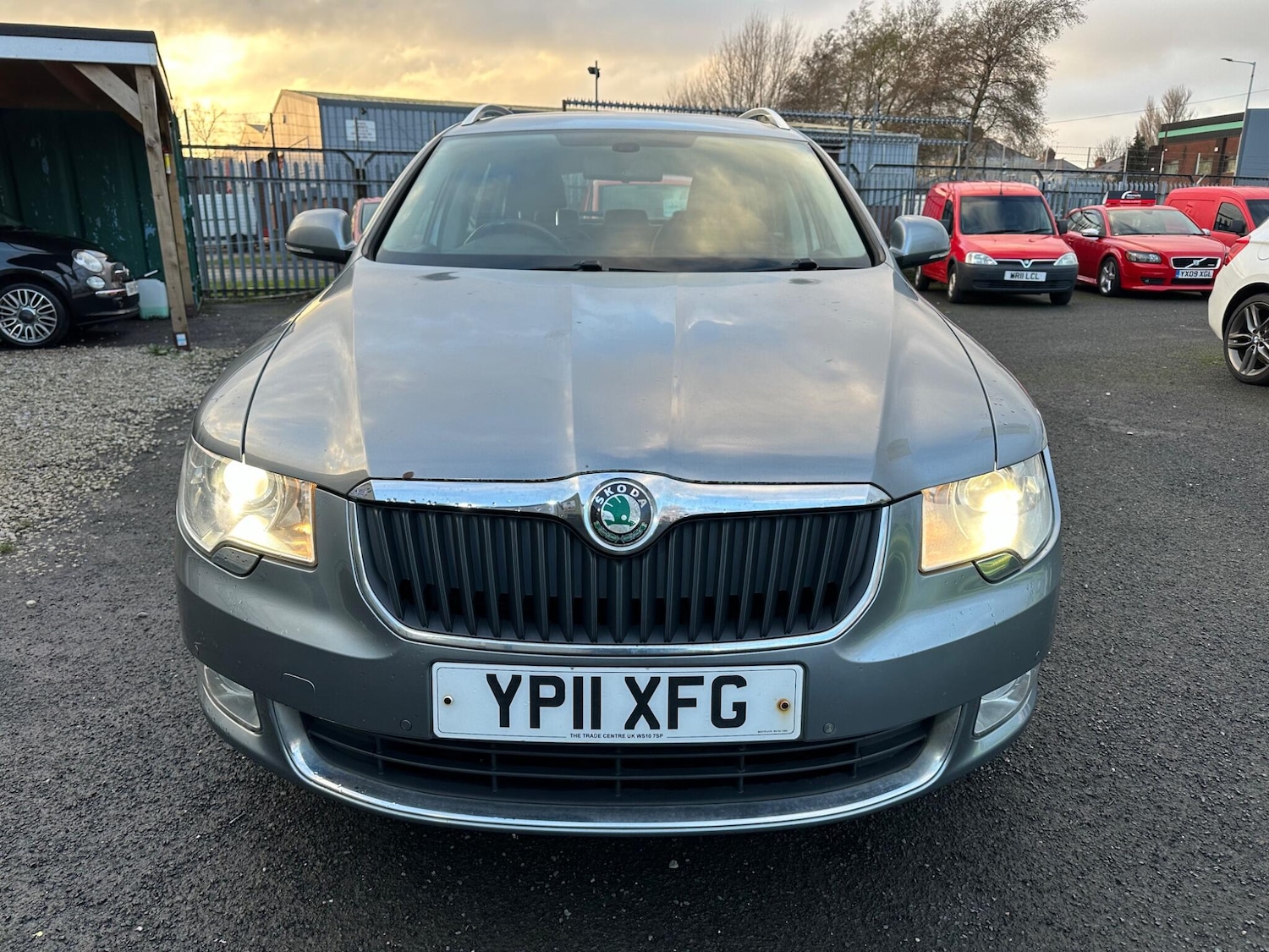 Used Skoda Superb for sale - 77439926: Photo 2