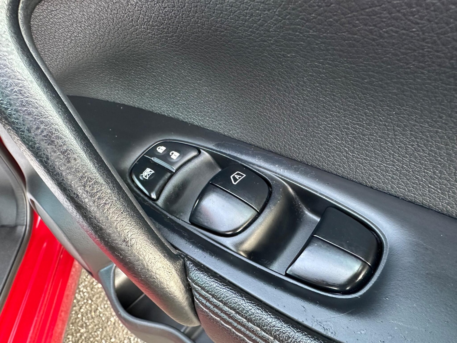 Used Nissan Qashqai for sale - 77267905: Photo 16