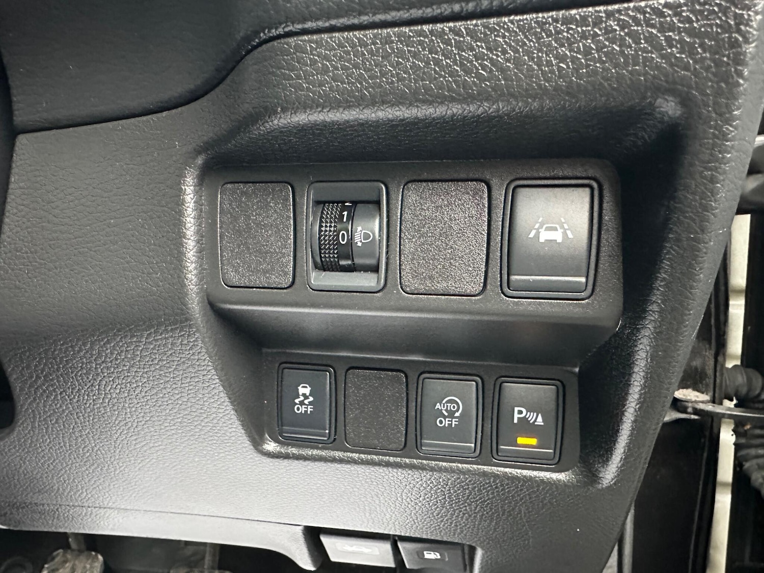 Used Nissan Qashqai 2016 for sale - 76975877: Photo 18