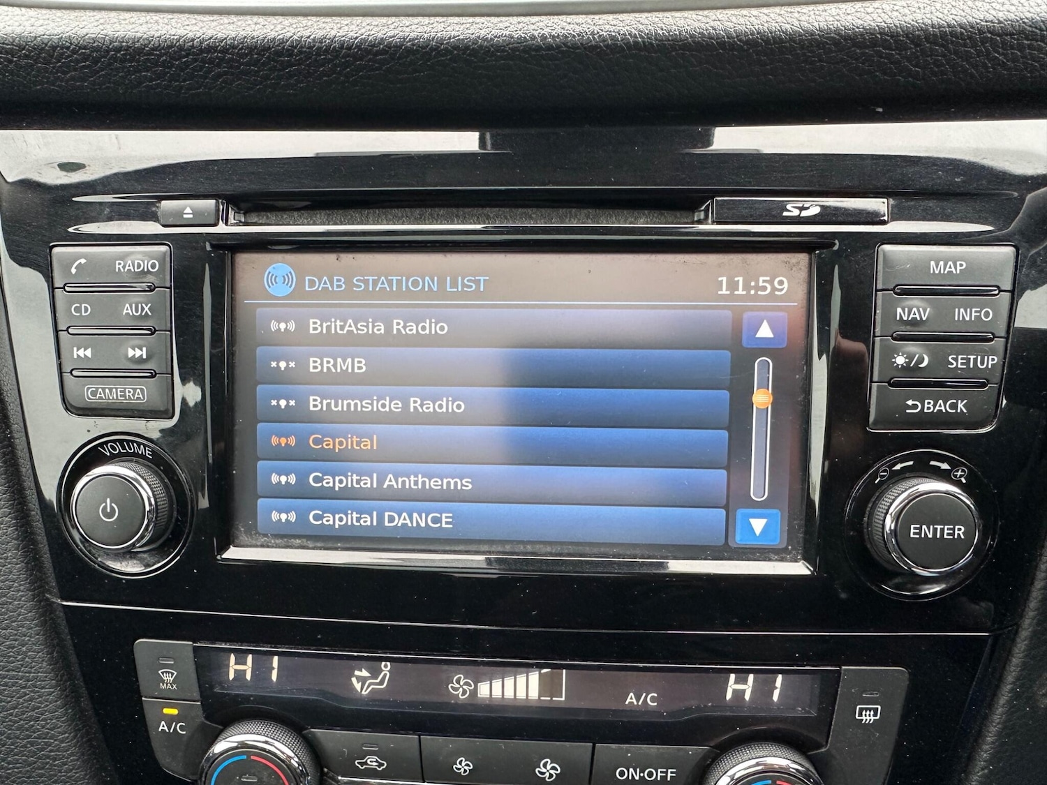 Used Nissan Qashqai 2016 for sale - 76975877: Photo 22