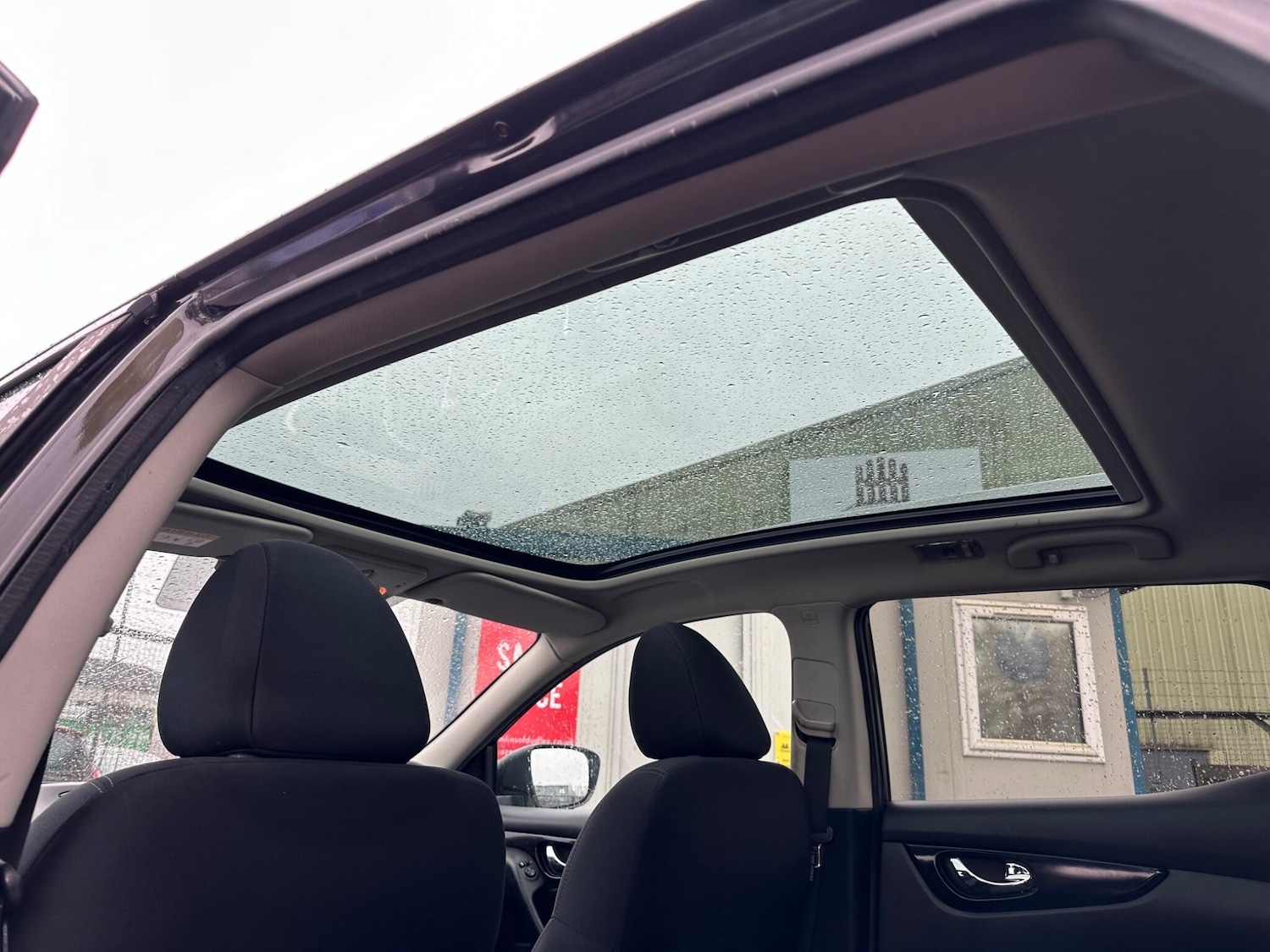 Used Nissan Qashqai 2016 for sale - 76975877: Photo 37