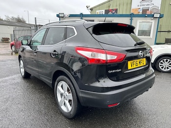 Used Nissan Qashqai 2016 for sale - 76975877: Photo