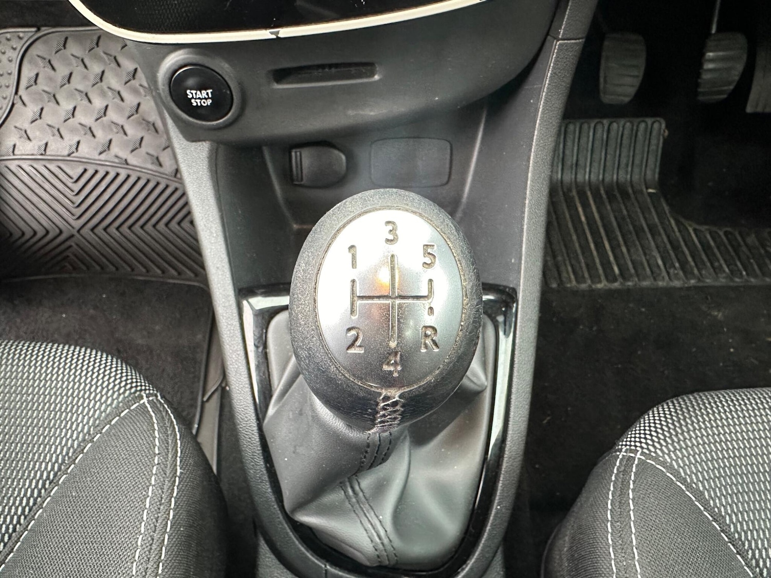 Used Renault Clio 2016 for sale - 77794150: Photo 10