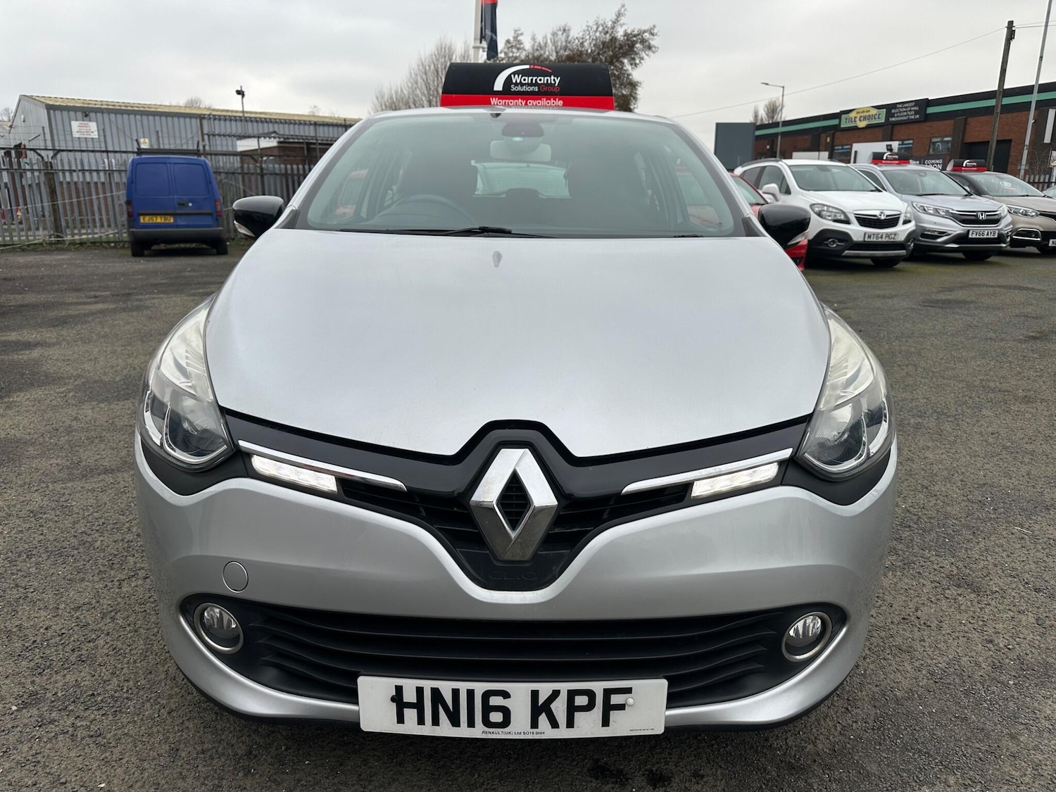 Used Renault Clio 2016 for sale - 77794150: Photo 2