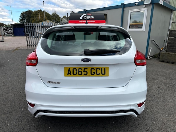 Used Ford Focus 2015 for sale - 76121982: Photo 7
