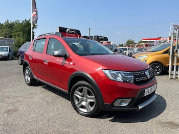 Used Dacia Sandero Stepway 2018 for sale - 79248481: Photo