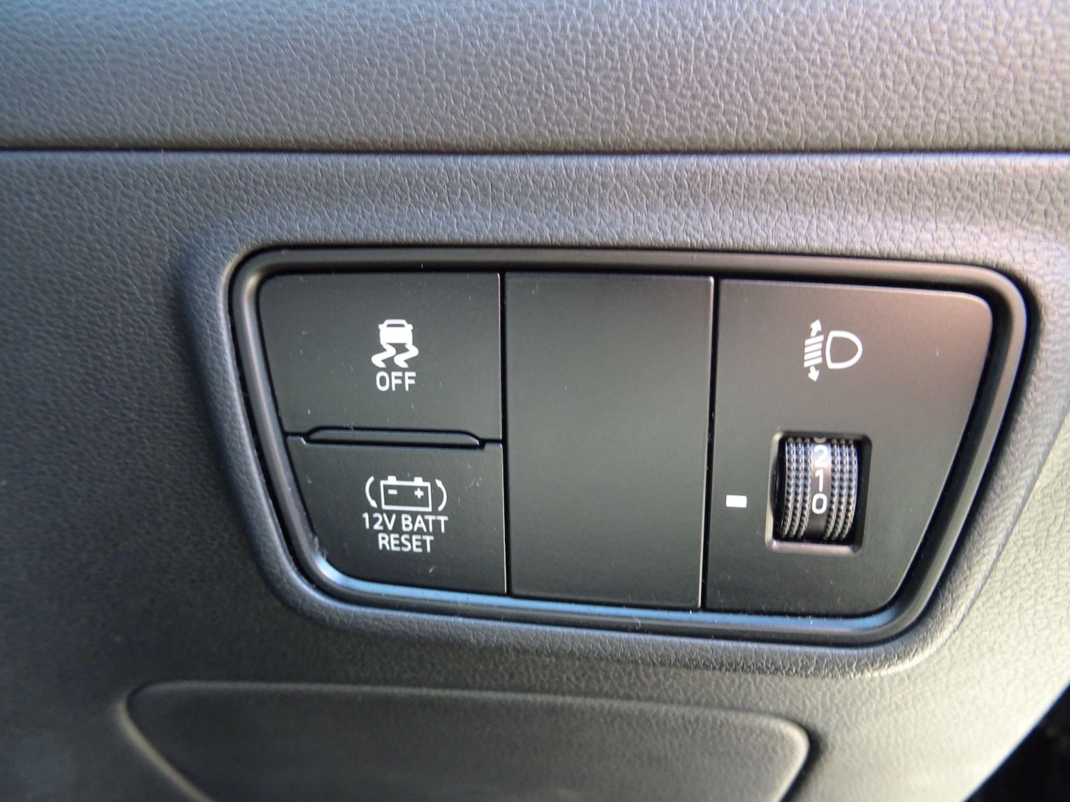 Vehicle 33