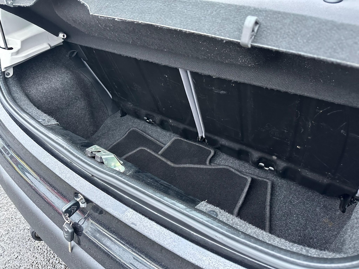 Used Citroen C1 2014 for sale - 76886558: Photo 25