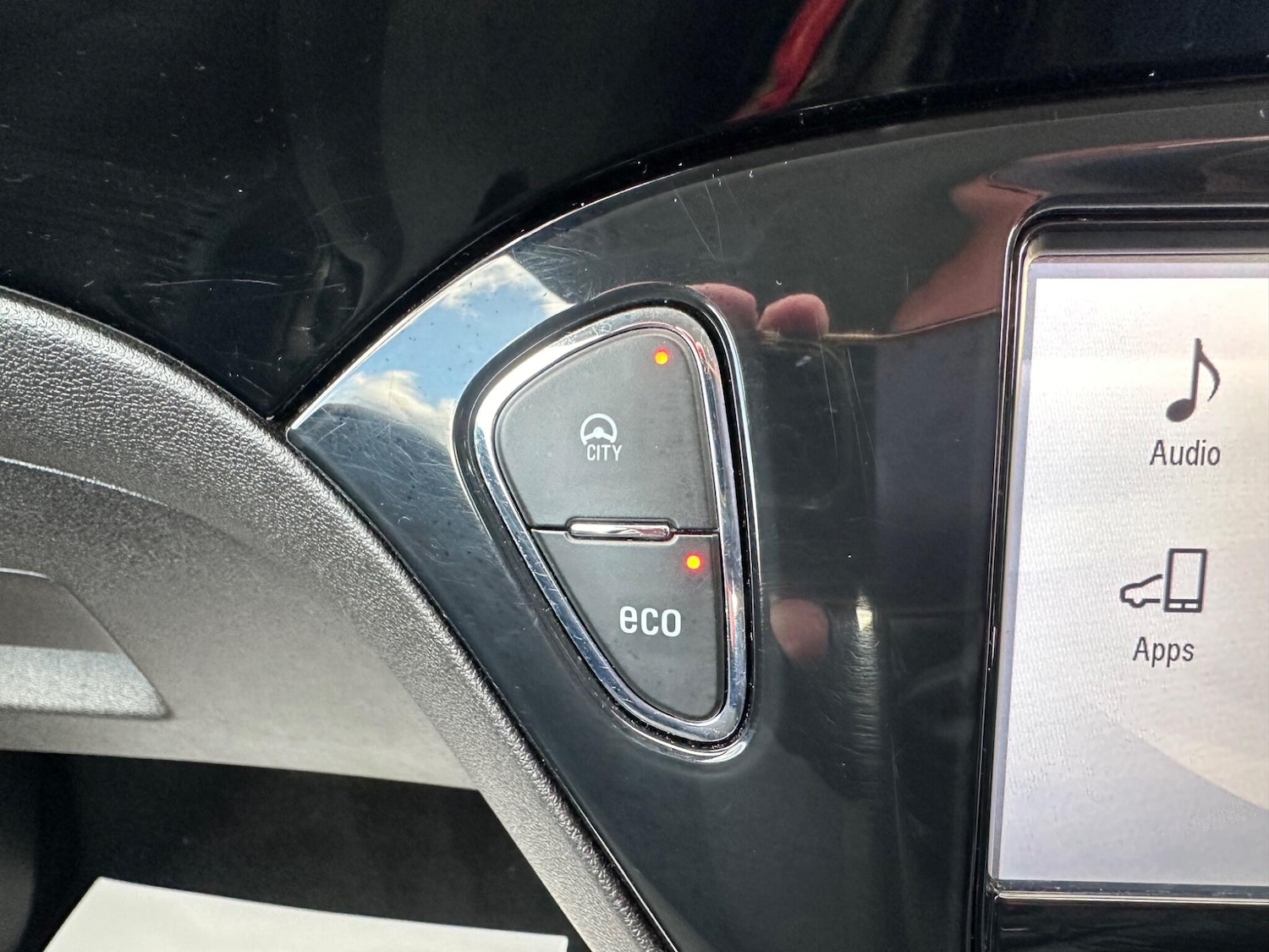 Used Vauxhall ADAM 2015 for sale - 78057939: Photo 13