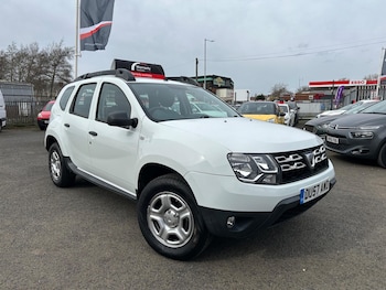 Used Dacia Duster 2017 for sale - 77993630: Photo