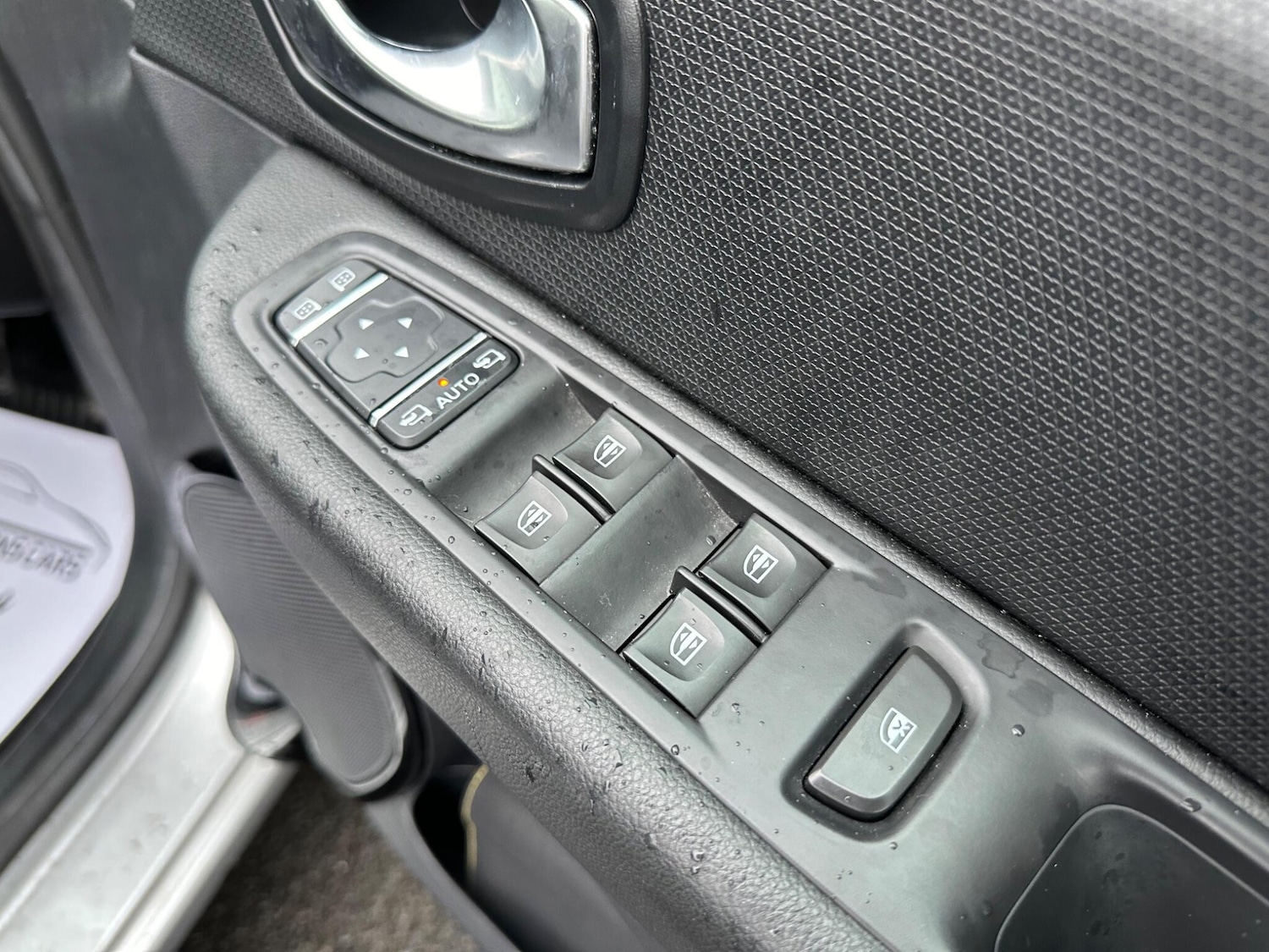 Used Renault Clio 2017 for sale - 77215530: Photo 17