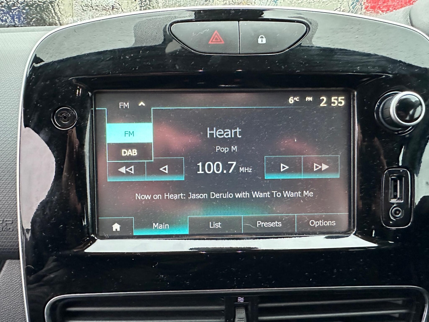 Used Renault Clio 2017 for sale - 77215530: Photo 22