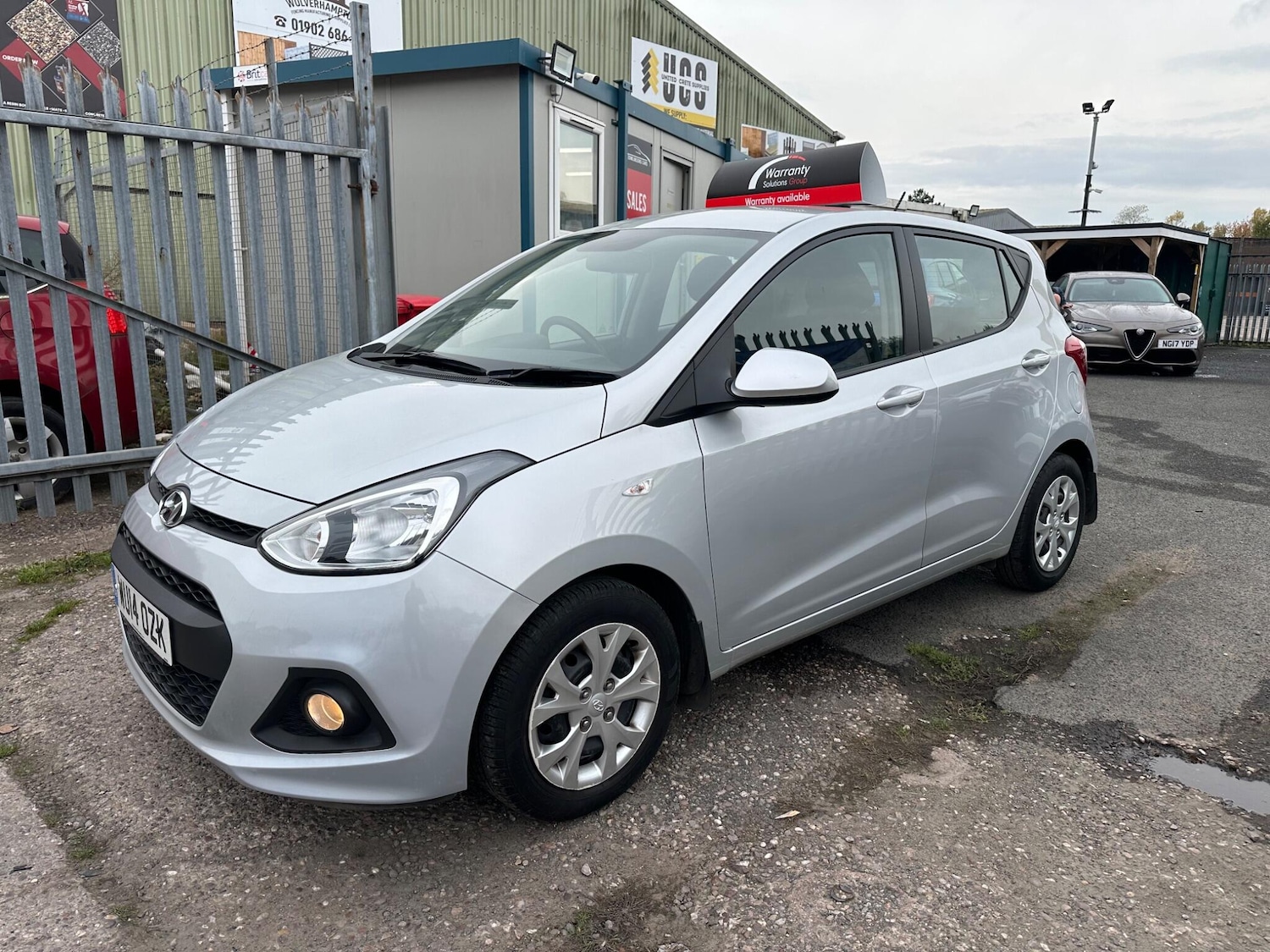 Used Hyundai i10 2014 for sale - 76315217: Photo 19