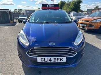 Used Ford Fiesta 2014 for sale - 79465047: Photo