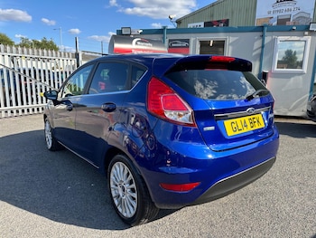 Used Ford Fiesta 2014 for sale - 79465047: Photo