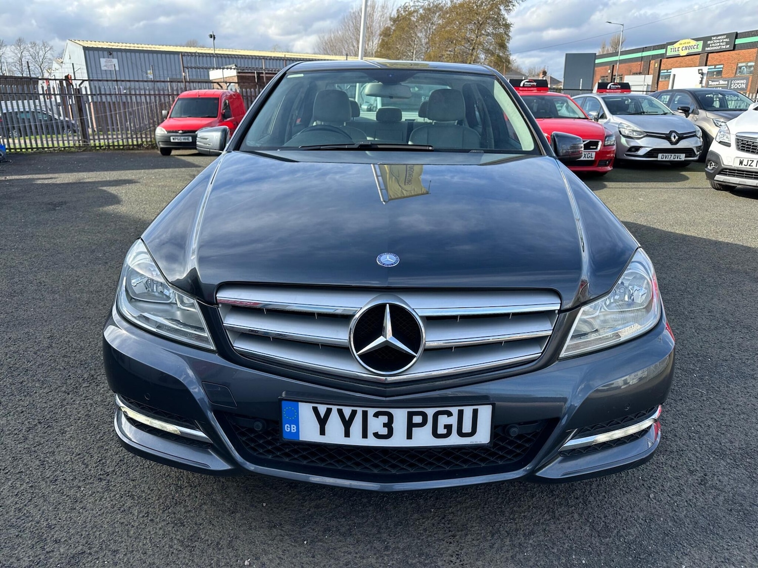 Used Mercedes-Benz C Class for sale - 77722685: Photo 2