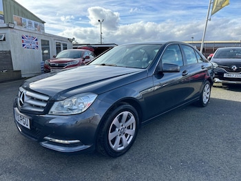 Used Mercedes-Benz C Class 2013 for sale - 77722685: Photo