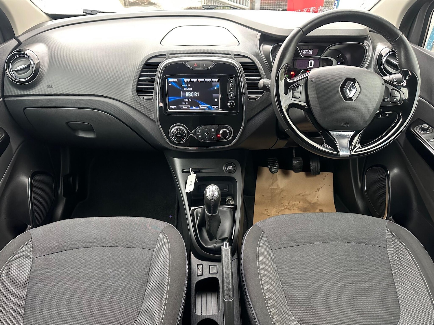Used Renault Captur 2015 for sale - 78047458: Photo 11