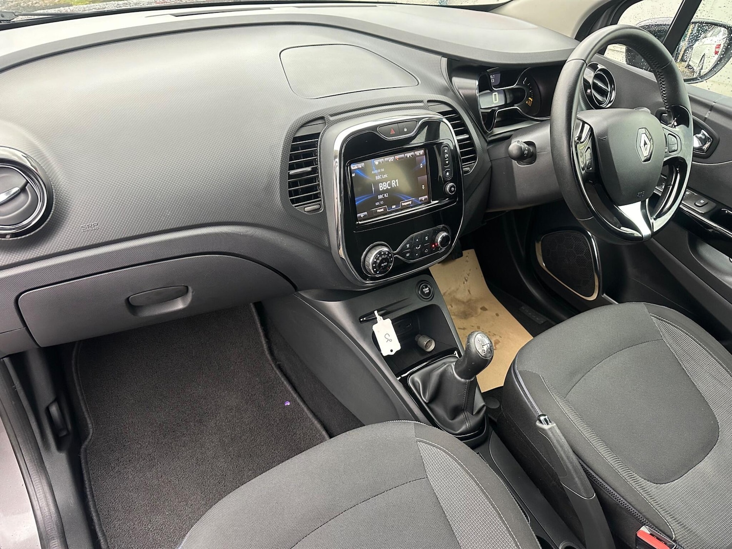 Used Renault Captur 2015 for sale - 78047458: Photo 12