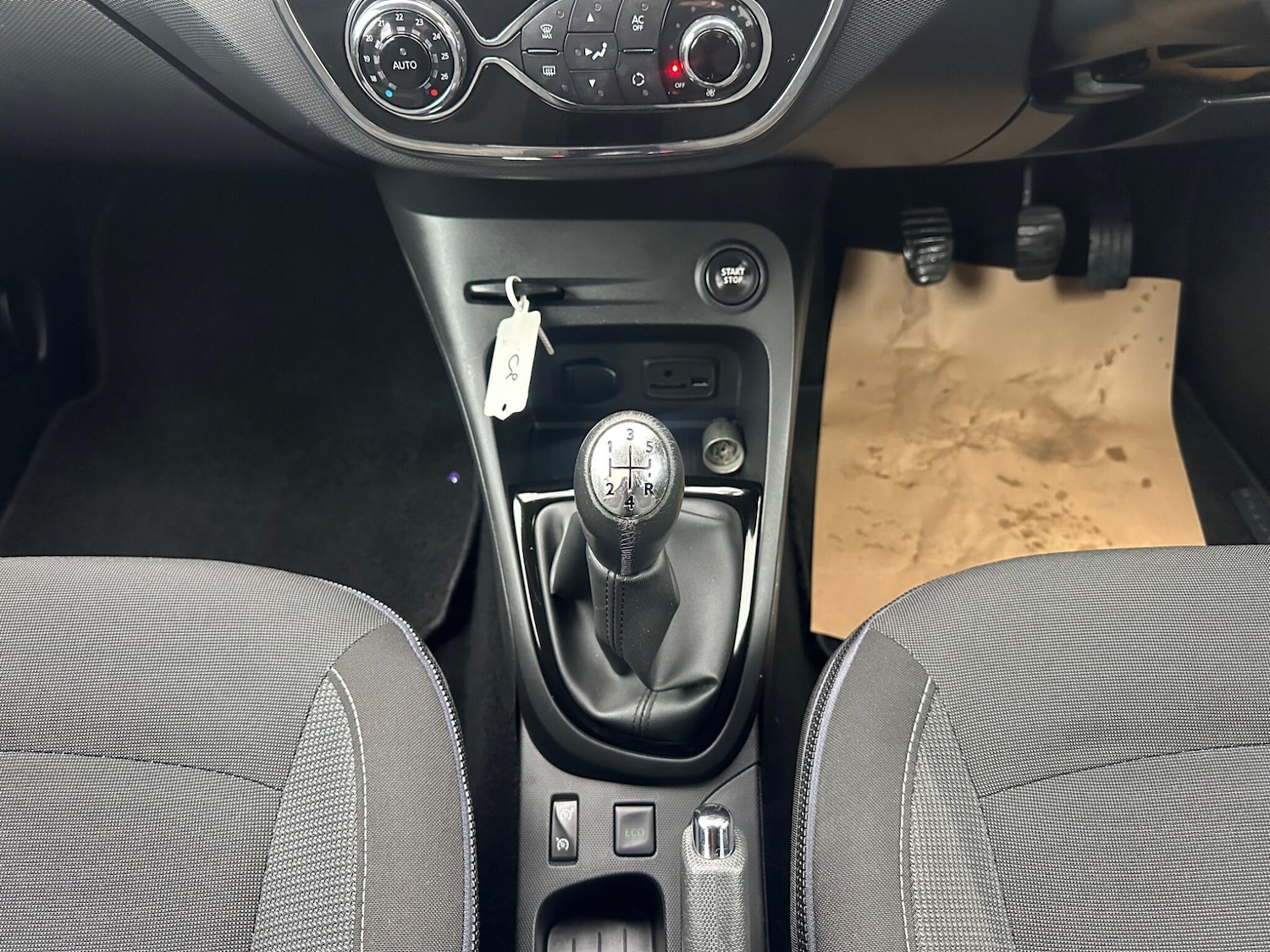 Used Renault Captur 2015 for sale - 78047458: Photo 9