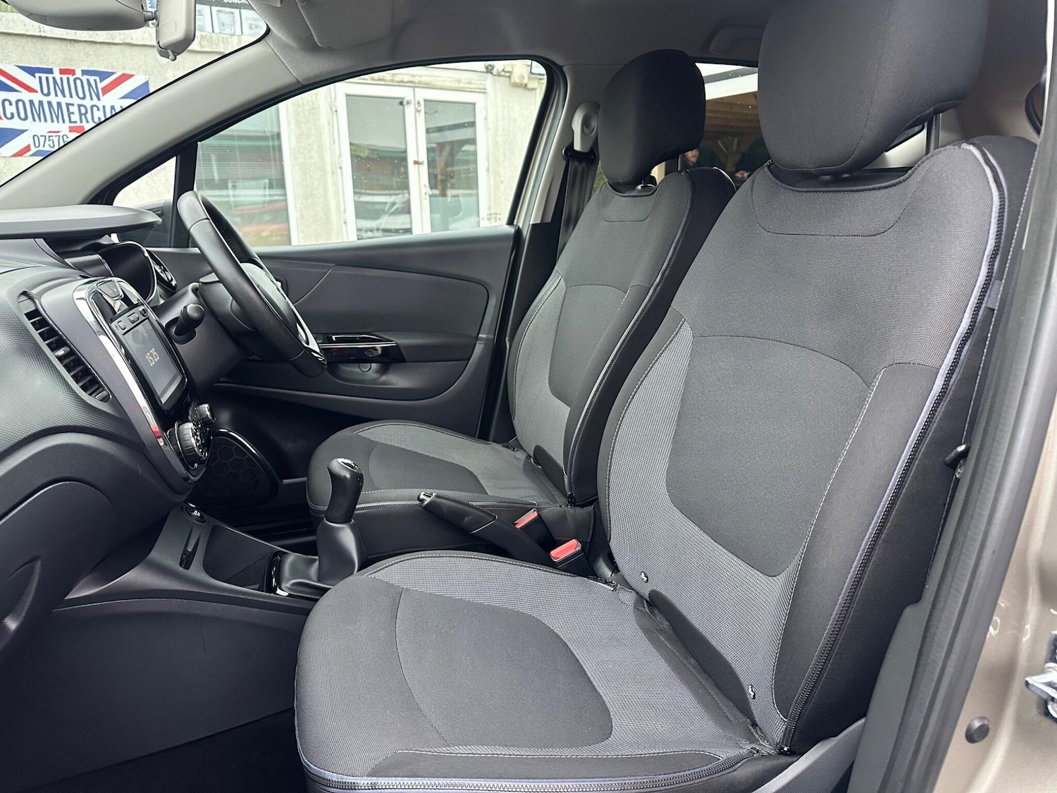 Used Renault Captur 2016 for sale - 76409366: Photo 13