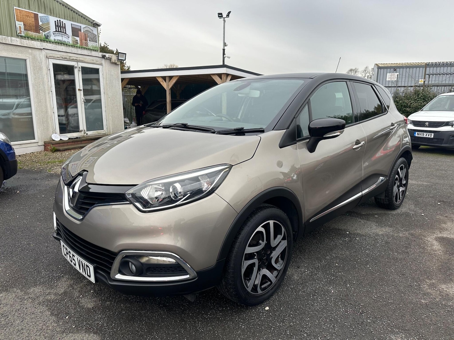 Used Renault Captur 2016 for sale - 76409366: Photo 29
